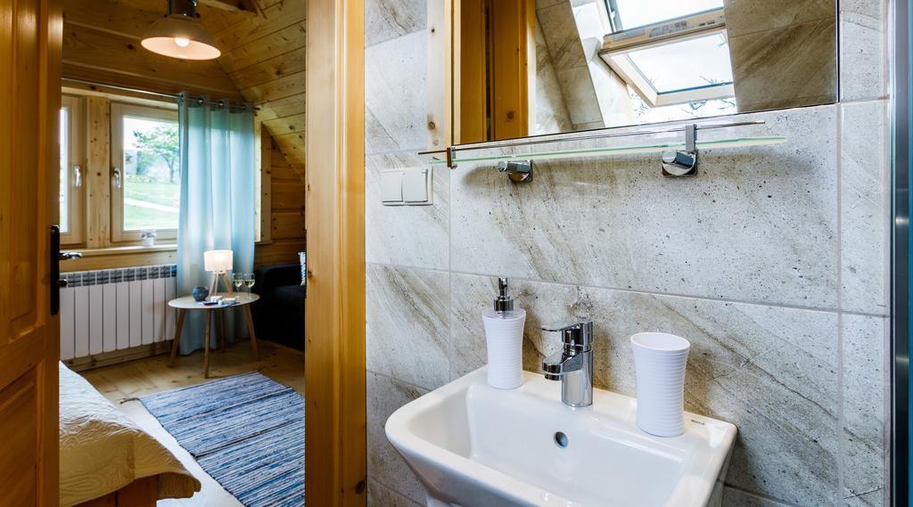 Rent Like Home - Bali Residenceコシチェリスコ エクステリア 写真