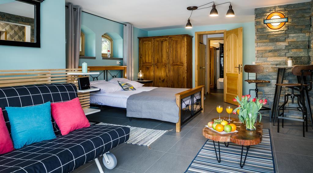 Rent Like Home - Bali Residenceコシチェリスコ エクステリア 写真